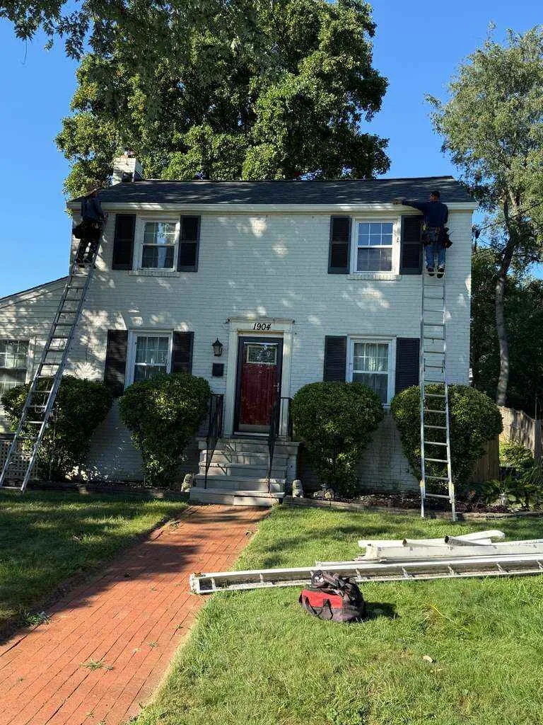 Seamless gutters installed by HF Roofing in Maryland